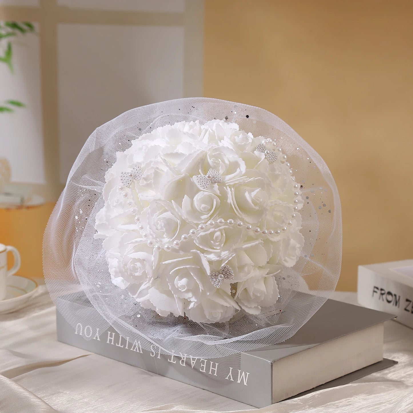 1pc bouquet of artificial hand bouquets, love, beautiful creative pearl design, suitable for the wedding bride and groom, weddin