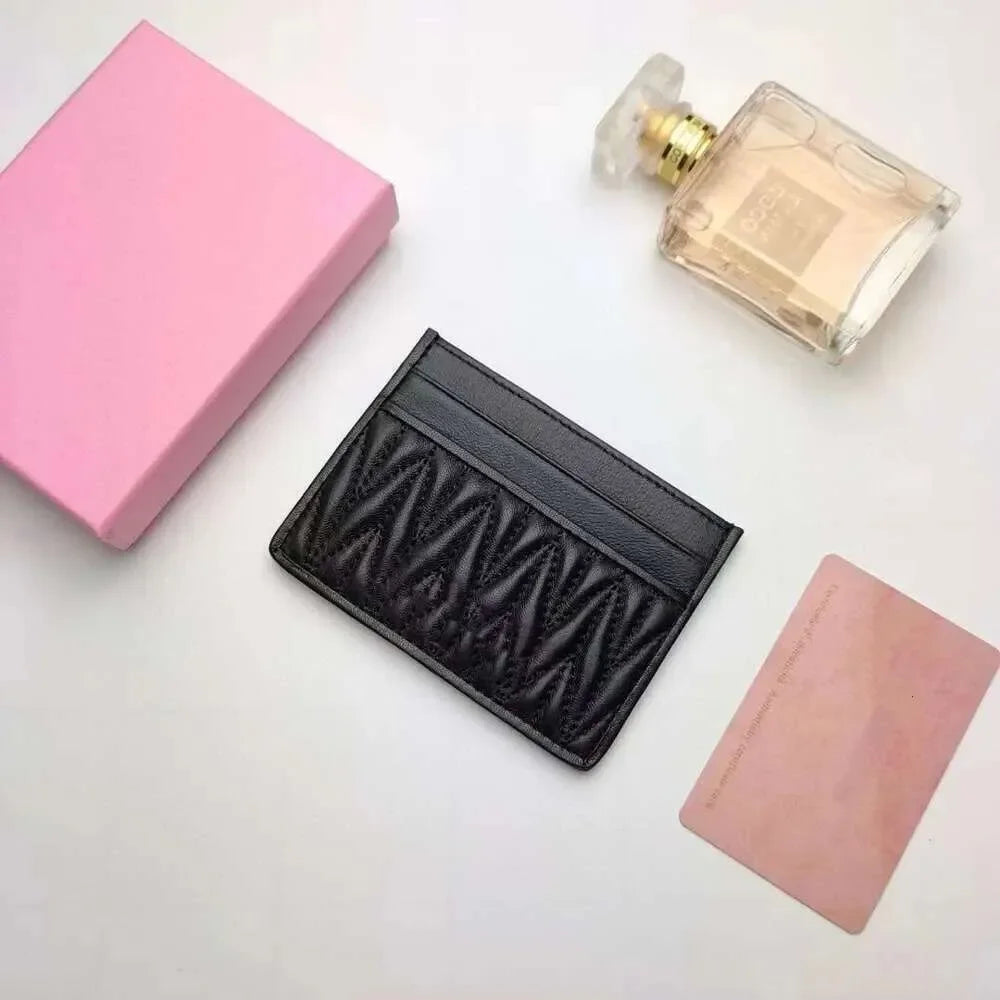Black Pink Women's Short purse Designer Mini Purse Card holder Bride Women's Fashion Pleated purse Coin purse Zipper tote bag