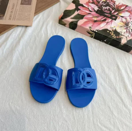 2025 Summer New Women's Fashion and Leisure Sandals, Beach Non Slip Flat Slippers