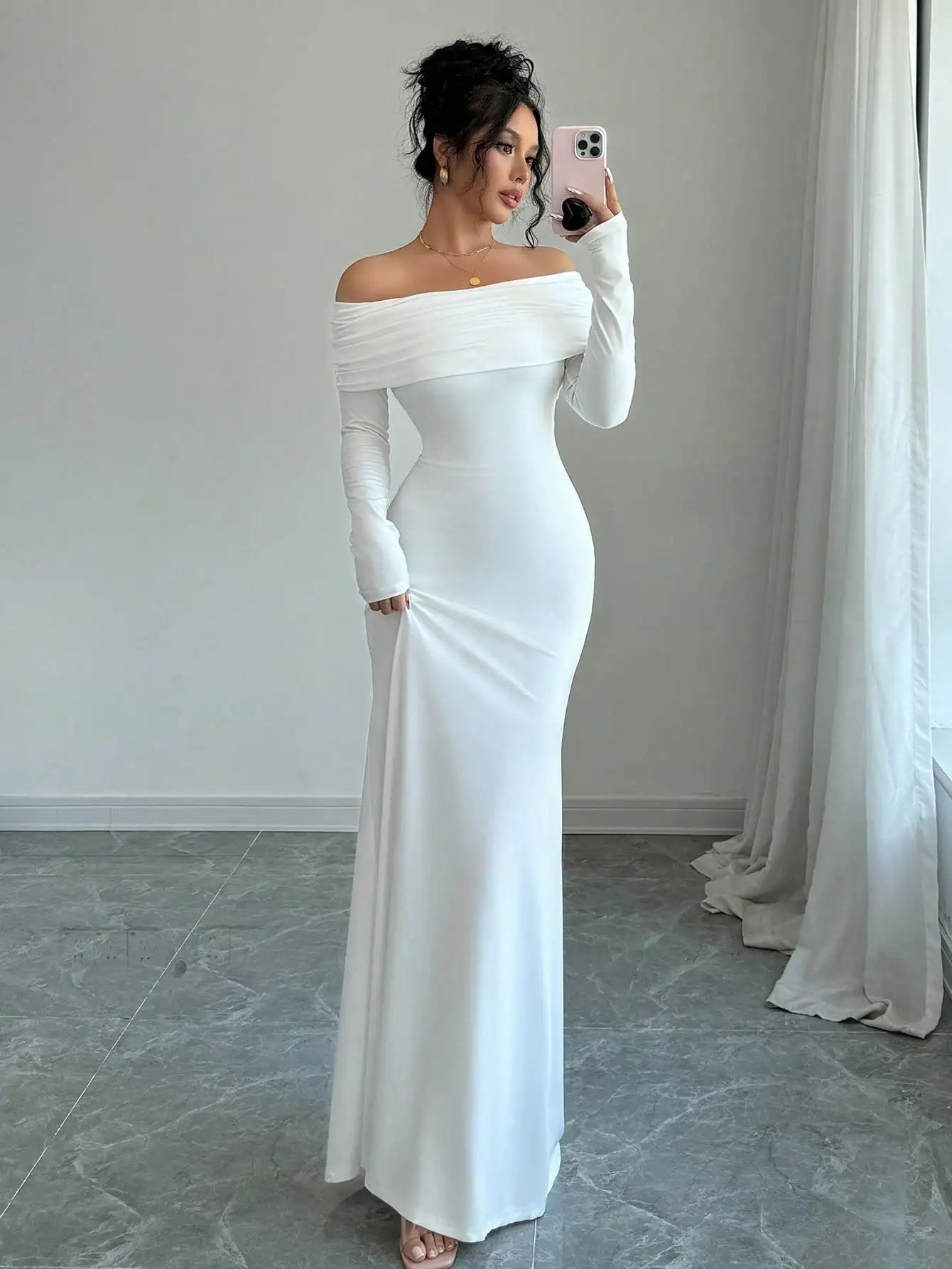 White Off-Shoulder Long Sleeve Maxi Dress with Back Twist Knot, Fitted Silhouette for Evening Events