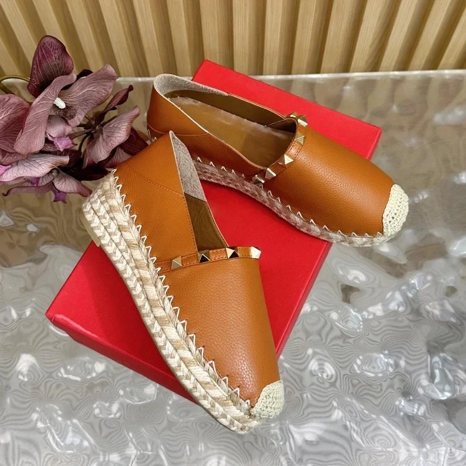 mew Top Quality 2025 New Genuine Leather Rivet Platform Loafers Shoes Shallow Espadrilles Fisherman Shoes De Mujer