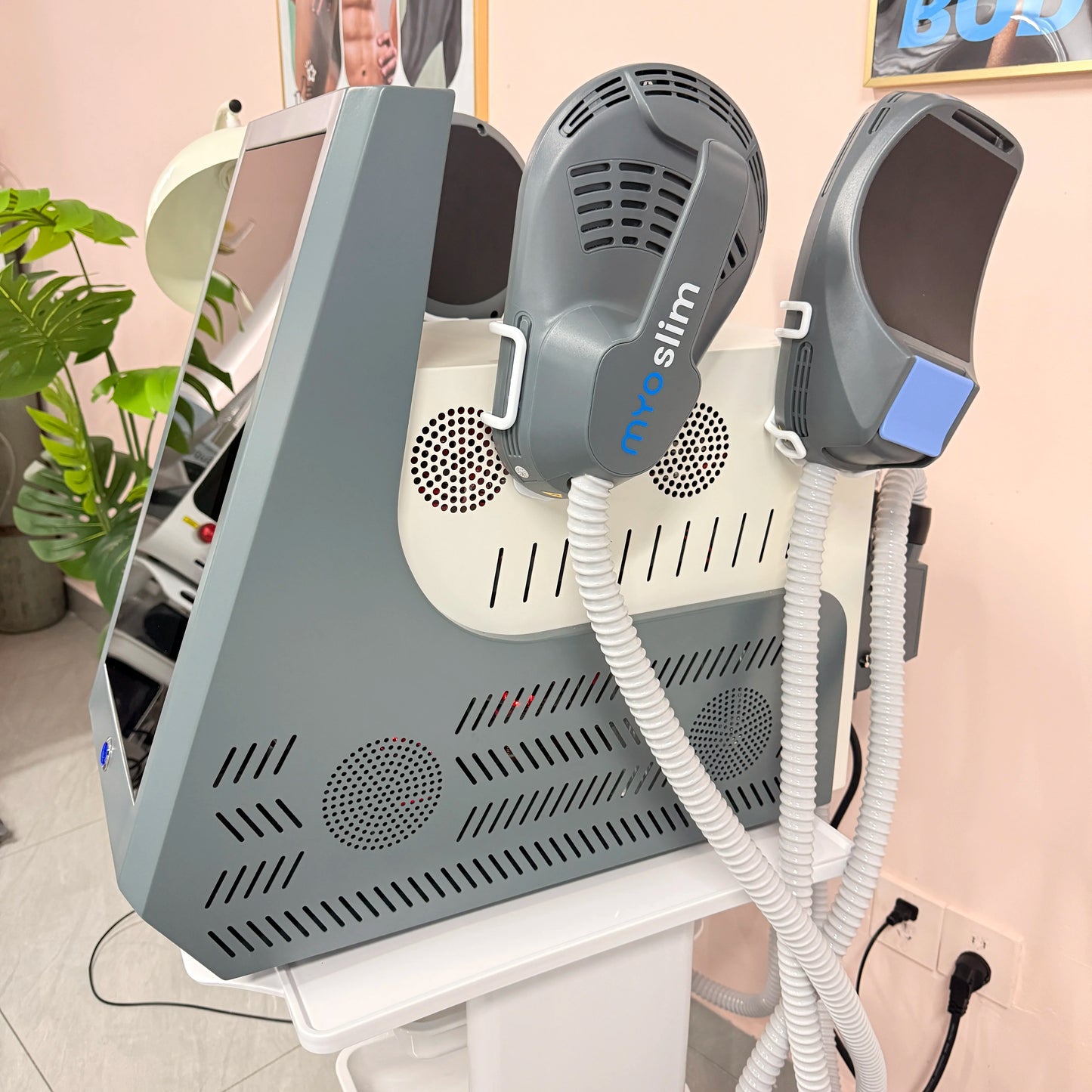 MYOslim Professional 6500W  EMSzero RF Body Slimming Sculpting Machine Muscle Building Fat Burning Equipped with pelvic cushion