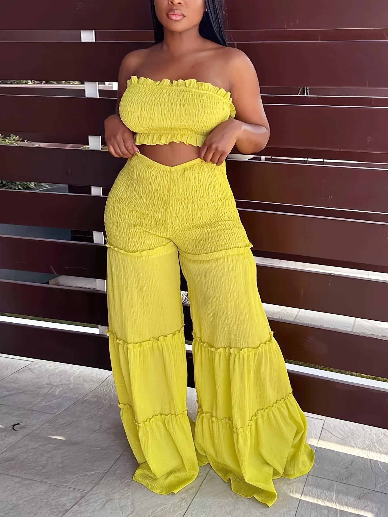 Women 2 Piece Set Strapless Smocked Tube Top Wide Leg Pants Ruffle Tiered Summer Beach Vacation Boho Outfit
