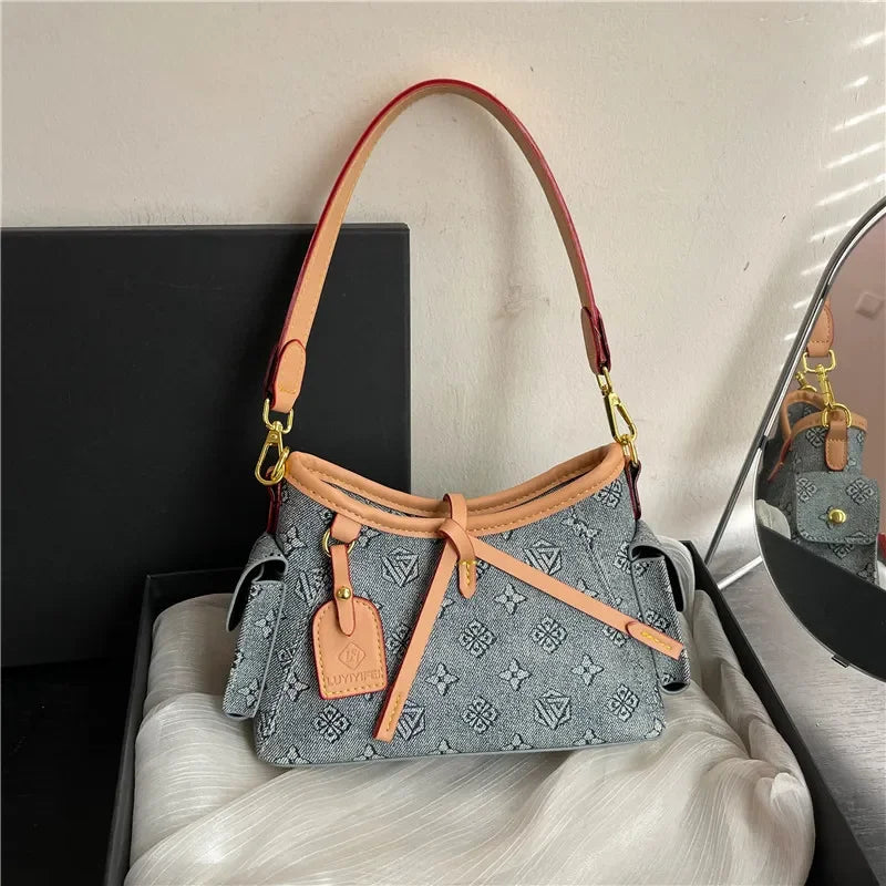Designer shoulder bag free shipping New printed versatile fashionable tote bag large capacity casual hobos bag for women