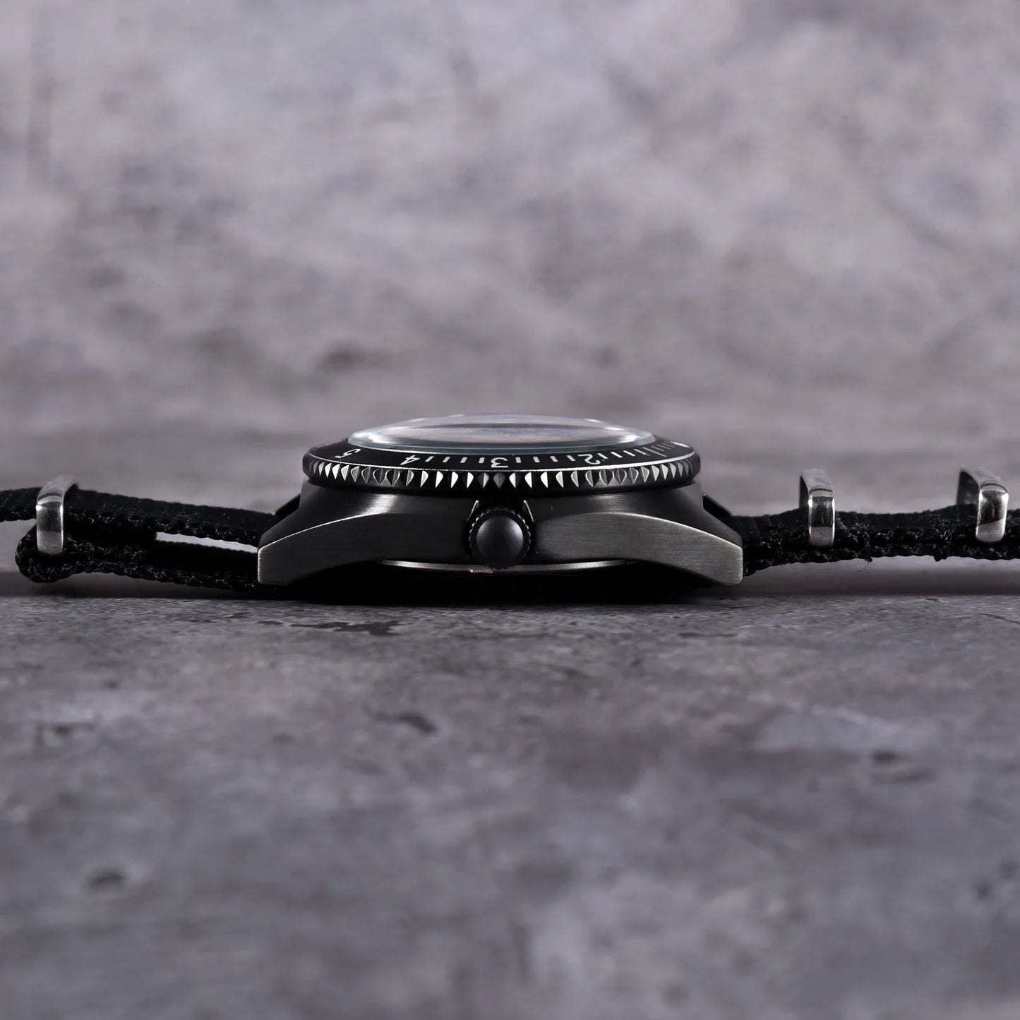 QM 'Vietnam' Men's Luminous Dive Watch US Special Forces UDT Military 300M Diver C3 SM8019DC