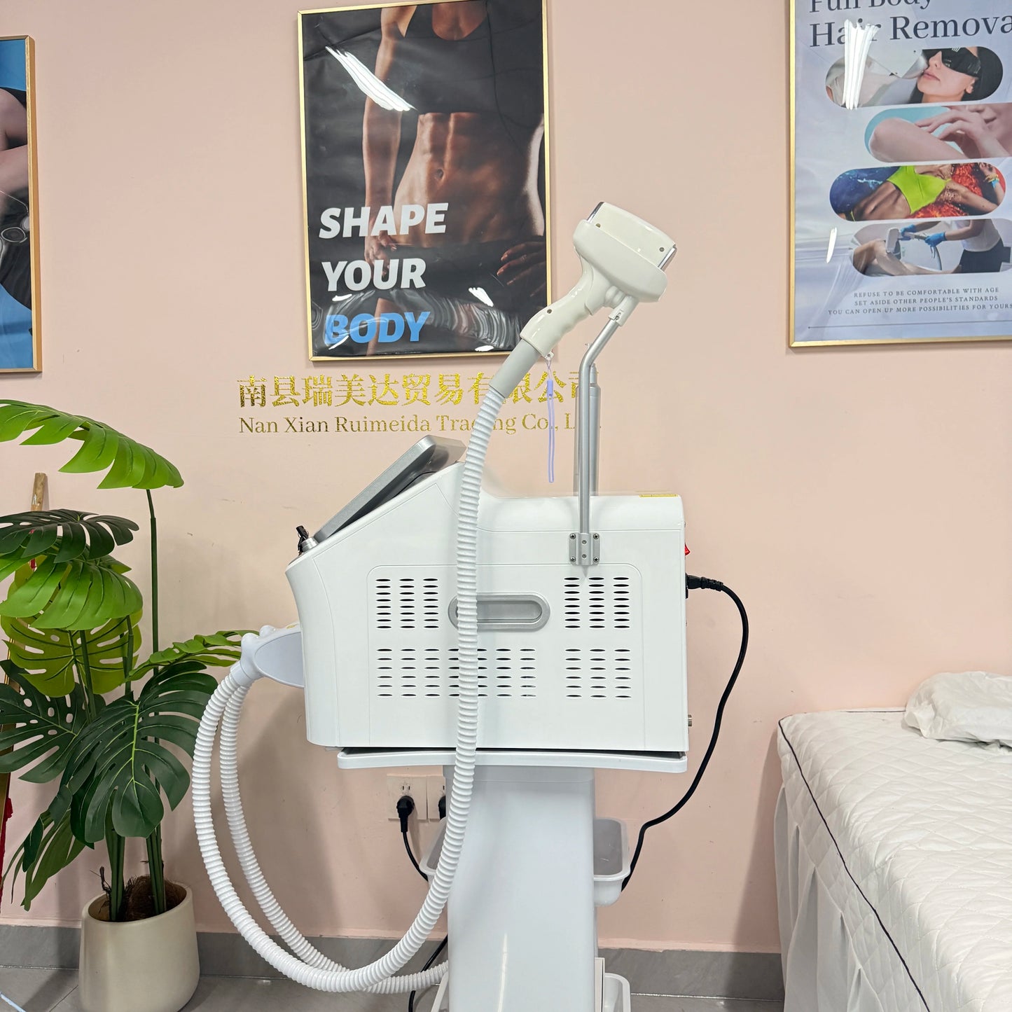 FAC 5000W 16Bars Diode Laser Hair Removal & Pico Laser Tattoo Removal 2-in-1 Machine 755 808 940 1064nm