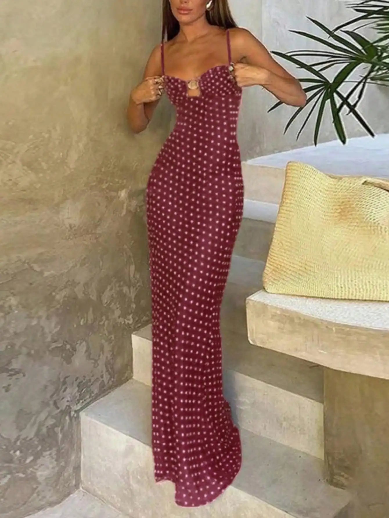Polka Dot Maxi Dress with Sweetheart Neckline and Keyhole Detail for Summer