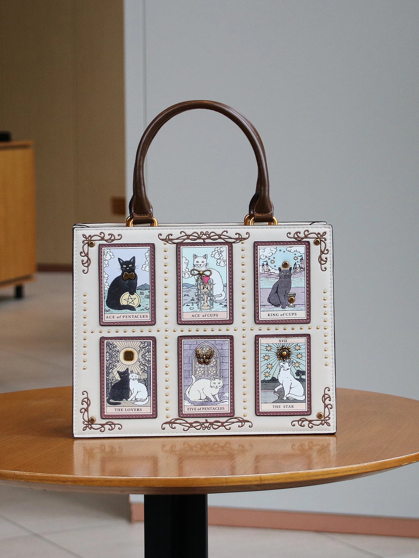 2026 High-end fashion summer new handbag female bag niche design Tarot tile tote bag large capacity Y2K cute cat bag strange win