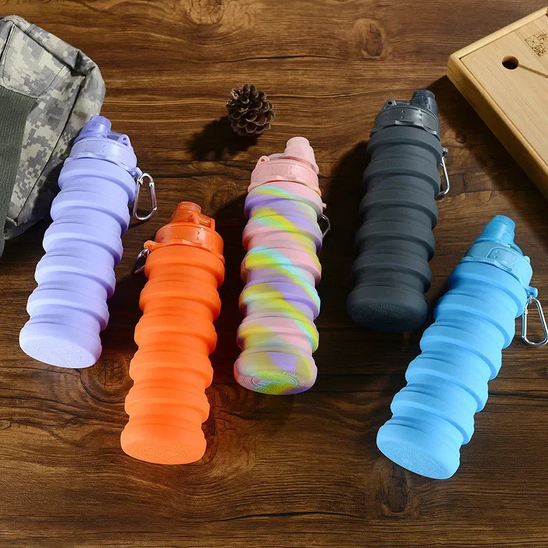 500ML Portable Retractable Silicone Bottle Folding Water Bottle Outdoor Travel Drinking Cup with Carabiner Collapsible Cup